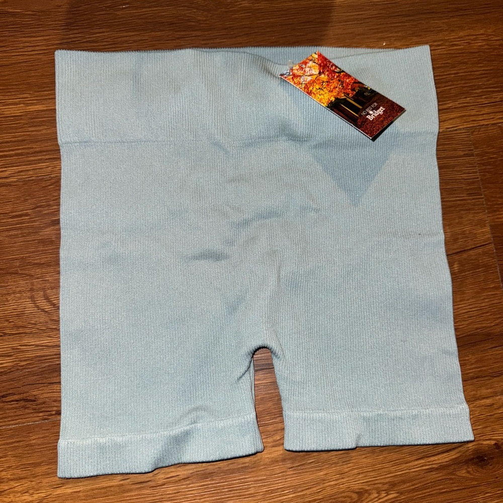 Nwt Activewear Short